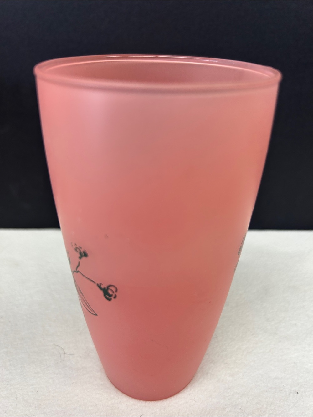 Vintage set of 4 frosted glass “Dogwood Design” 5..5” tumblers by Anchor Hocking - Picture 6 of 16